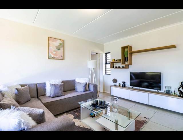 2 BEDROOM APARTMENT FOR SALE IN GOLDEN FIELDS ESTATE